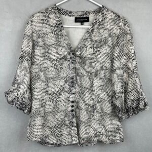 Jones New York Collection Silk Snakeskin Print Blouse Grey Black V-Neck Size 10